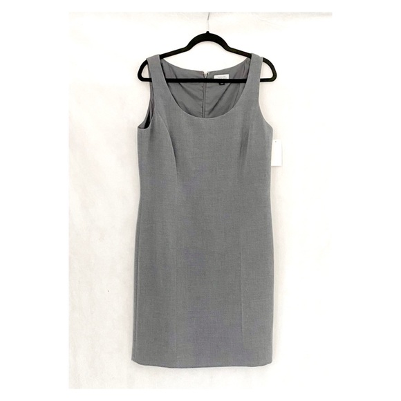 Tahari Sleeveless Scoop Neck Menswear Fabric Dress - Picture 8 of 11